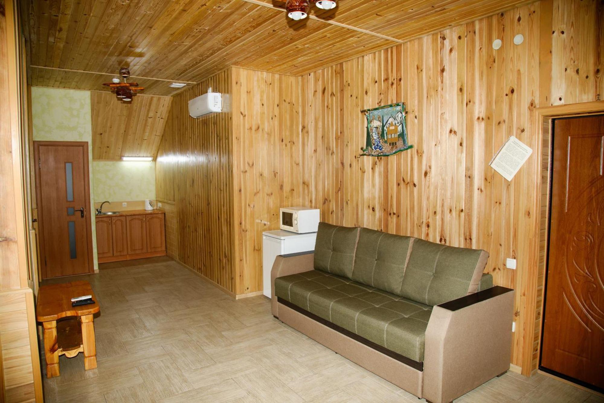 Mini-Hotel Yandrusi كاميانيتس - بوديلسكيي المظهر الخارجي الصورة